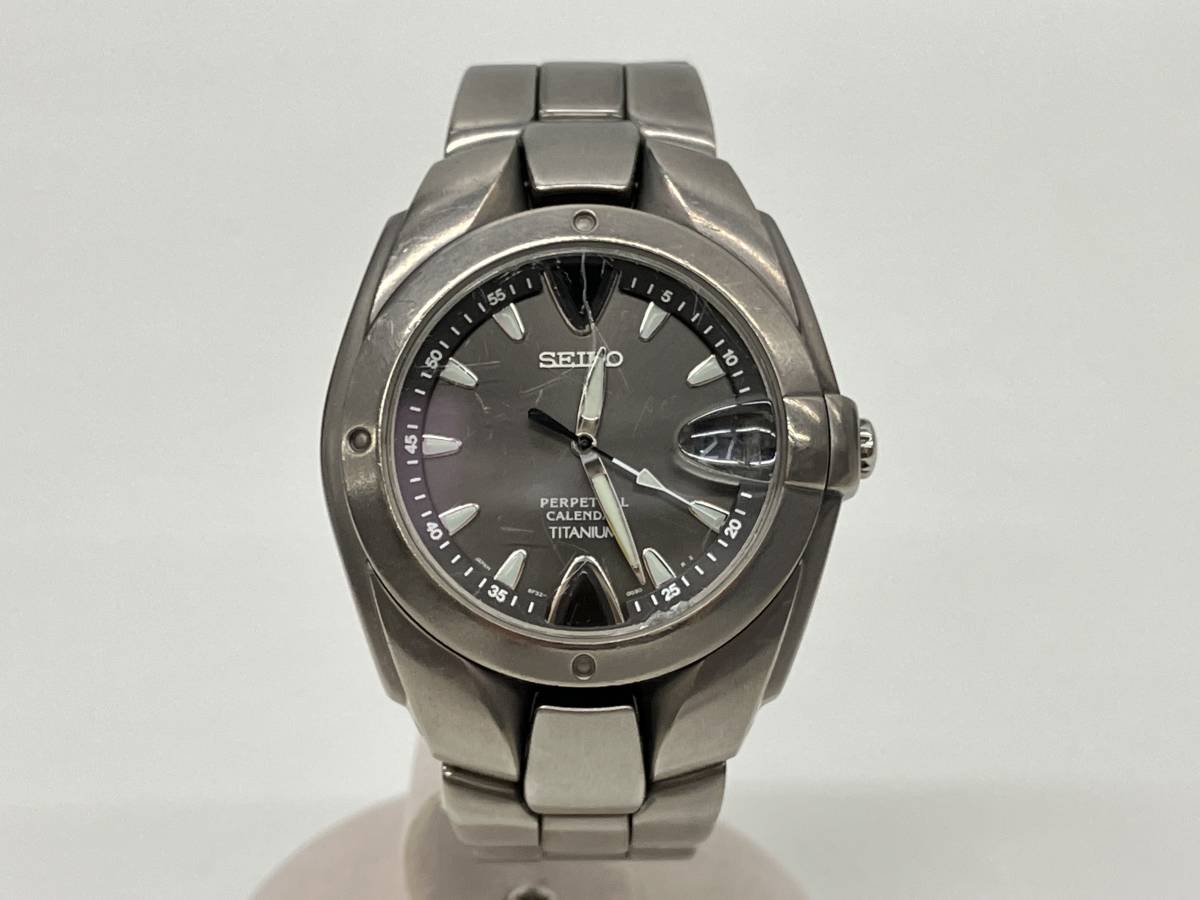 SEIKO パーペチュアルカレンダー TITANIUM 8F32-0040 クォーツ式