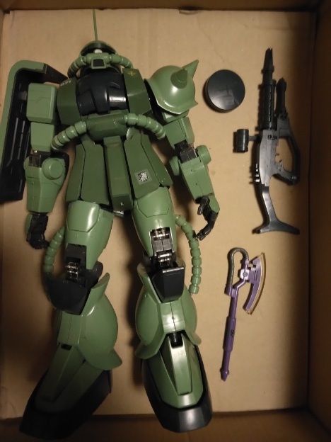 1円スタート！ PG ガンプラ ザクⅡ 組み立て済み 中古品 箱、説明書 