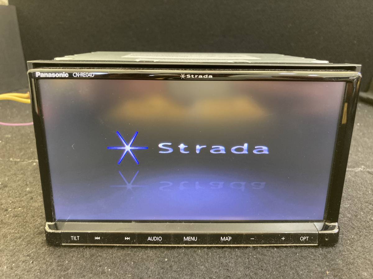 Strada CN-RE04D 2017年モデル フルセグデジタルテレビ パナソニック ストラーダ CN-RE04D 2017年 動作確認済 フルセグTV/DVD