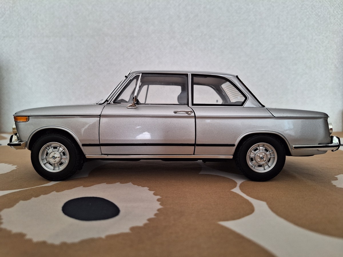京商 1/18 BMW 2002 tii シルバー BMW 2002 TI 【公式通販】