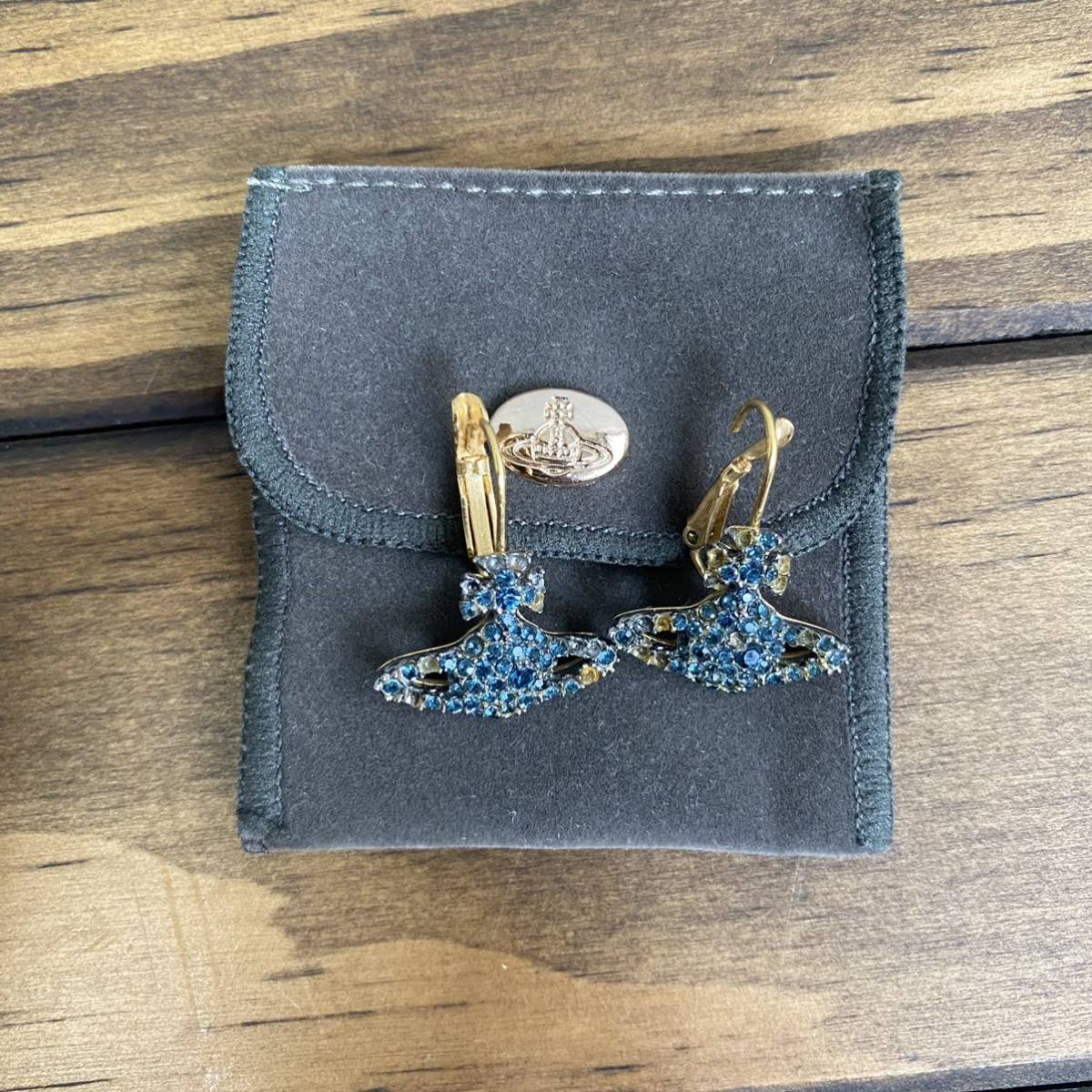 Vivienne Westwood ヴィヴィアンウエストウッド ピアス ブルー 