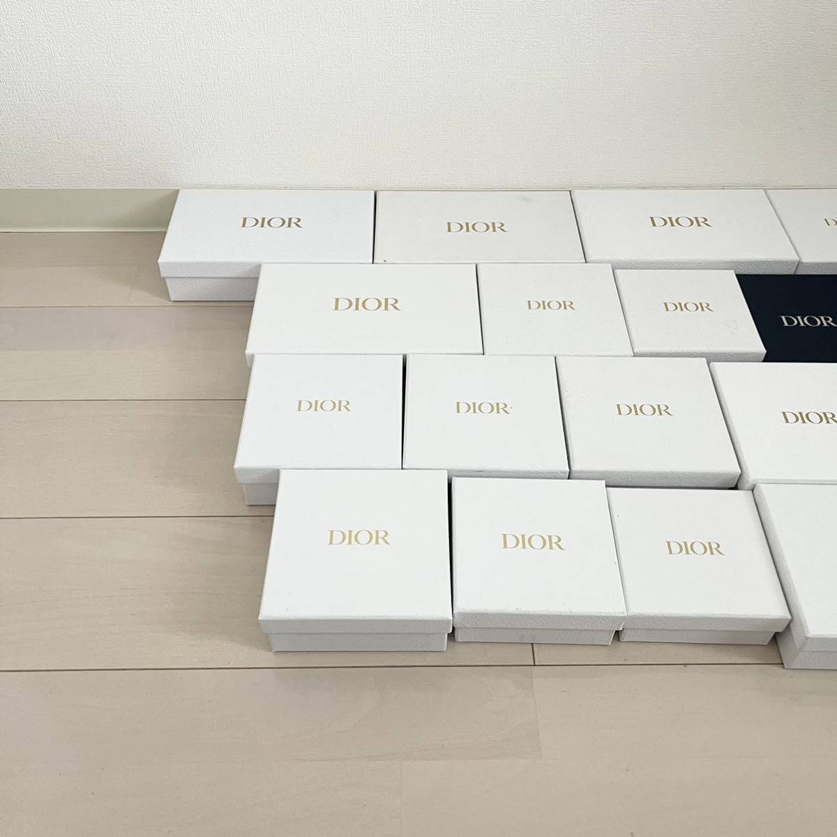 Dior ディオール 空箱 19個 純正BOX まとめ売り 財布 小物 化粧箱 付属