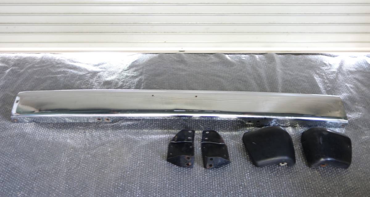 LAND CRUISER 60　ランドクルーザー60＊フロントバンパー（メッキ） エクステンション　中古品＊レトロ＊TOYOTA　トヨタ ＊純正パーツ