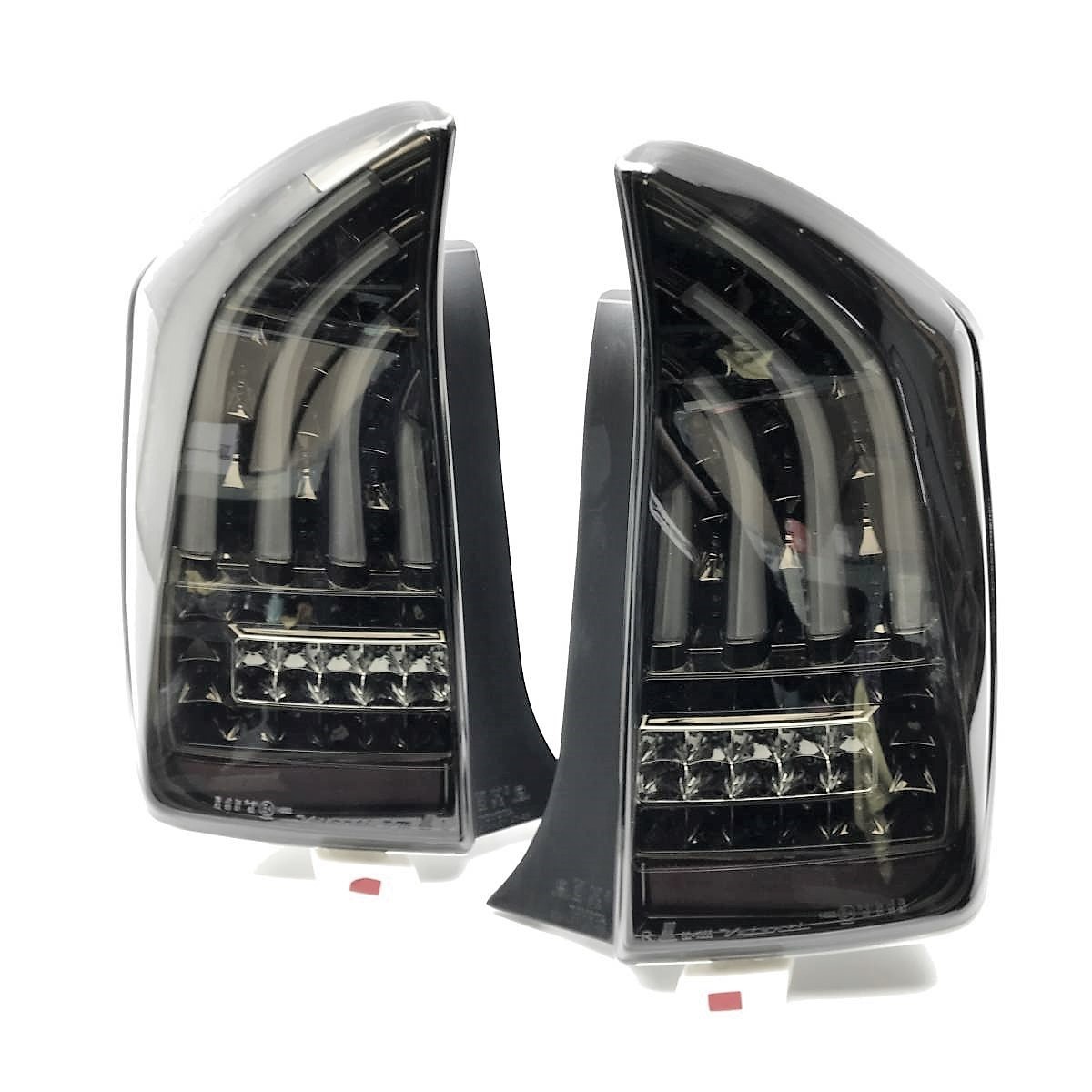 ▼VALENTI ヴァレンティ プリウス ZVW30 後期 LED スモーク テールライト テールレンズ 左右セット 60-1355 STANLEY 47-55 即決▼
