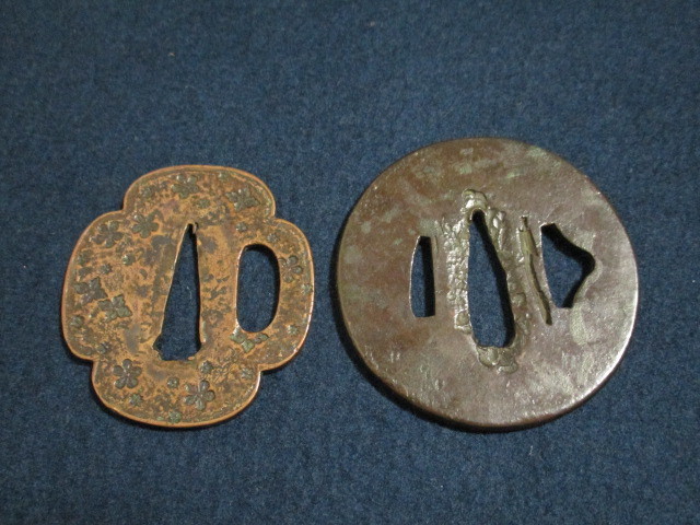 武具　刀　鍔　２枚　脇差用　小さい鍔　⑨