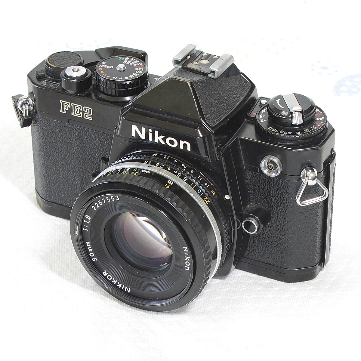本物保証，定番】 NIKON FE2 50mm F1.8S