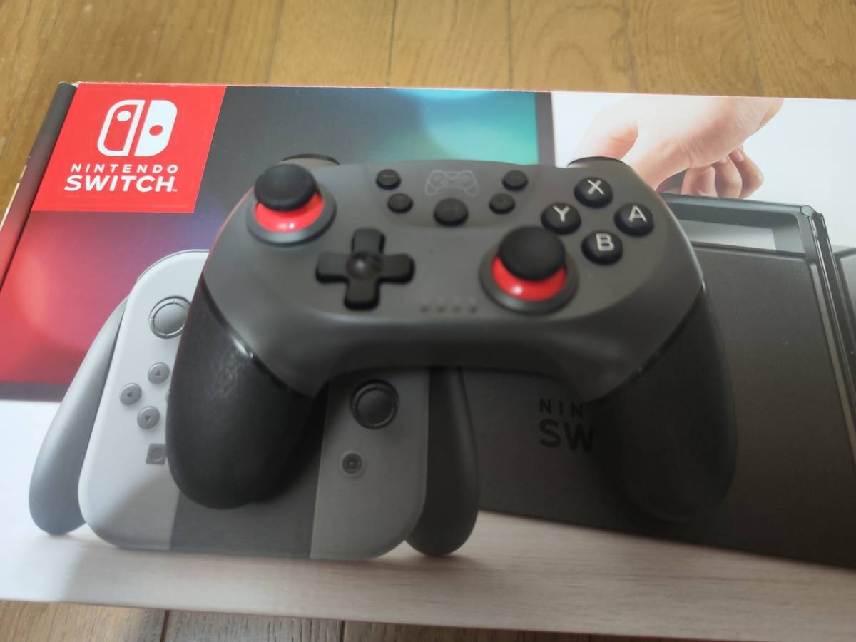 n*a様 Nintendo Switch スイッチ 本体 ジョイコン付 旧型 2