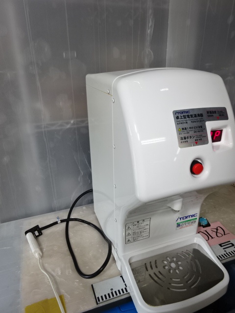 OI-82/イトミックitomic 電気温水器 WKT-14 給湯器 湯沸器 卓上型