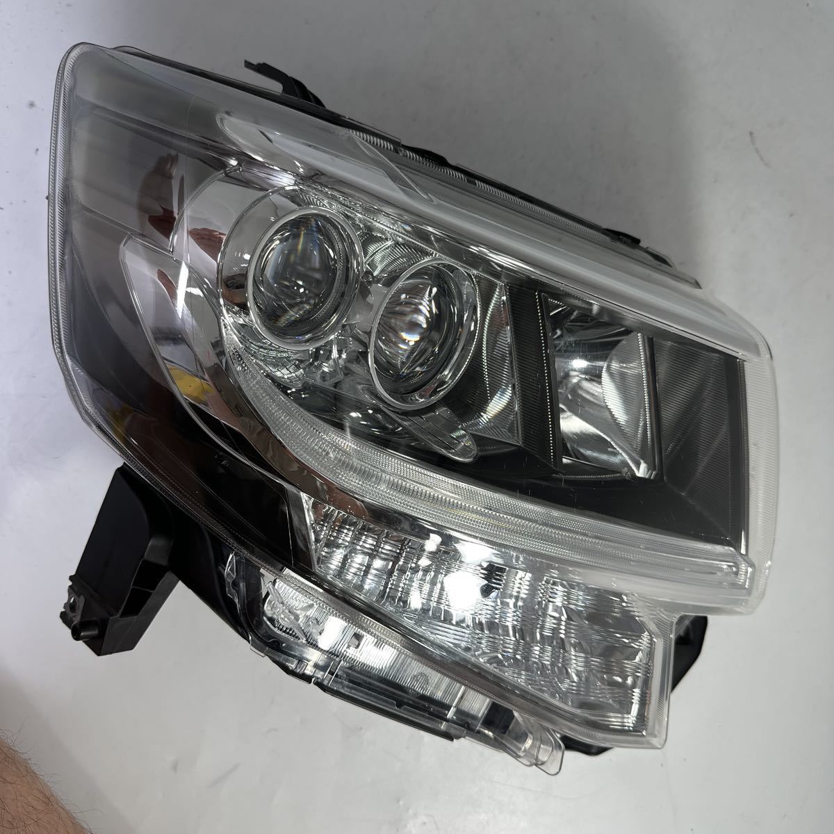 M 4-5-1タントカスタム LA600S LA610S 打刻XZ 100-51392 LEDヘッド