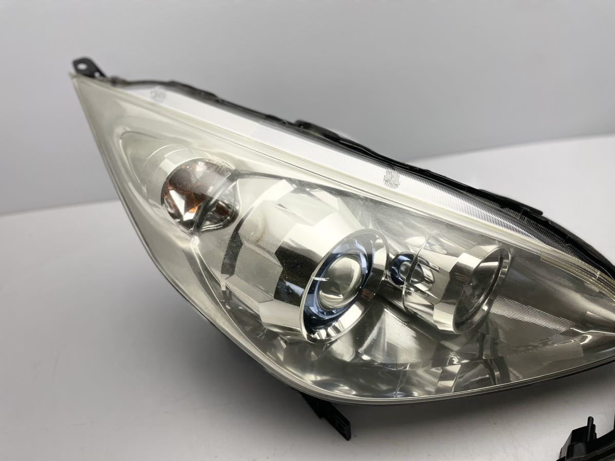 磨き済み ホンダ ステップワゴン RG1/RG2/RG3 ヘッドライトKOITO 100