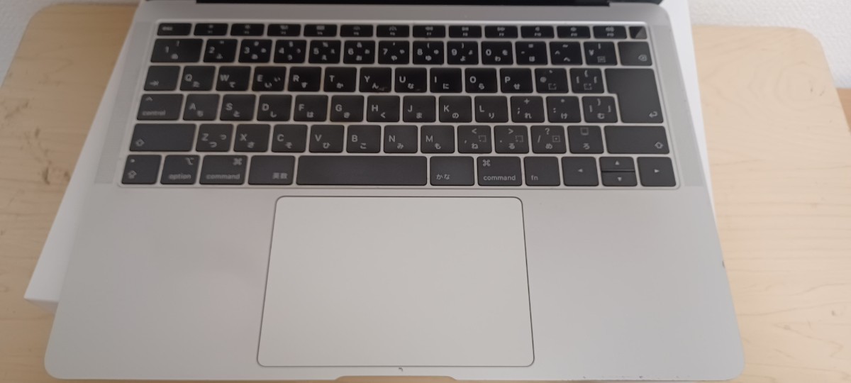 Apple MacBook Air A1932 シルバー ジャンク品