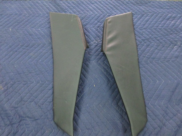 レガシー　B4　ｔｓ　BM9　センターコンソールサイドカバー左右　中古品