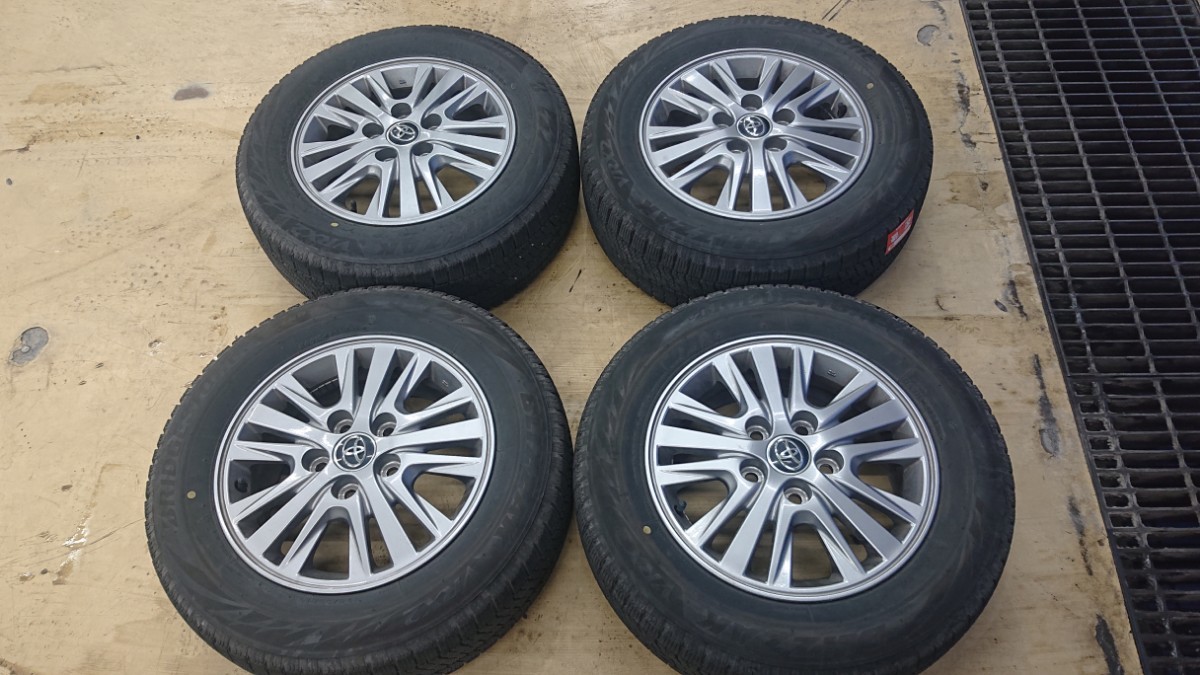  195/65R15 スタッドレスタイヤホイール4本セット エスクァイア 純正 15&times;6J+50 114.3 5穴 2018年36週 ブリザックVRX2ノアヴォクシー(スタッドレスタイヤ)｜売買されたオークション情報、yahooの商品 5穴