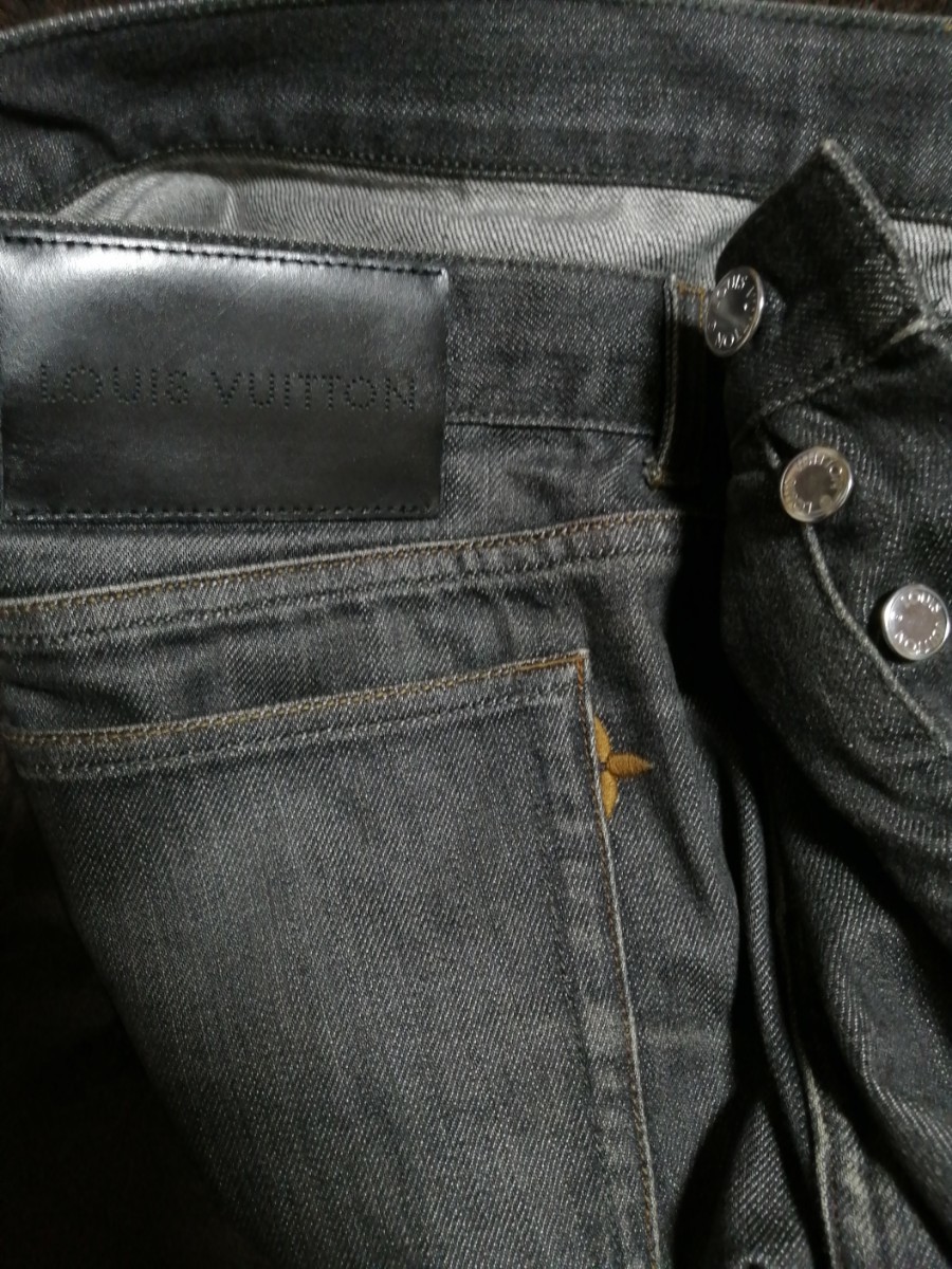 ウエスト86cmモノグラムレザー最高傑作一瞬でルイヴィトンと分かるモノグラムルイヴィトンロゴパンチングブラックレザーデニムパンツ