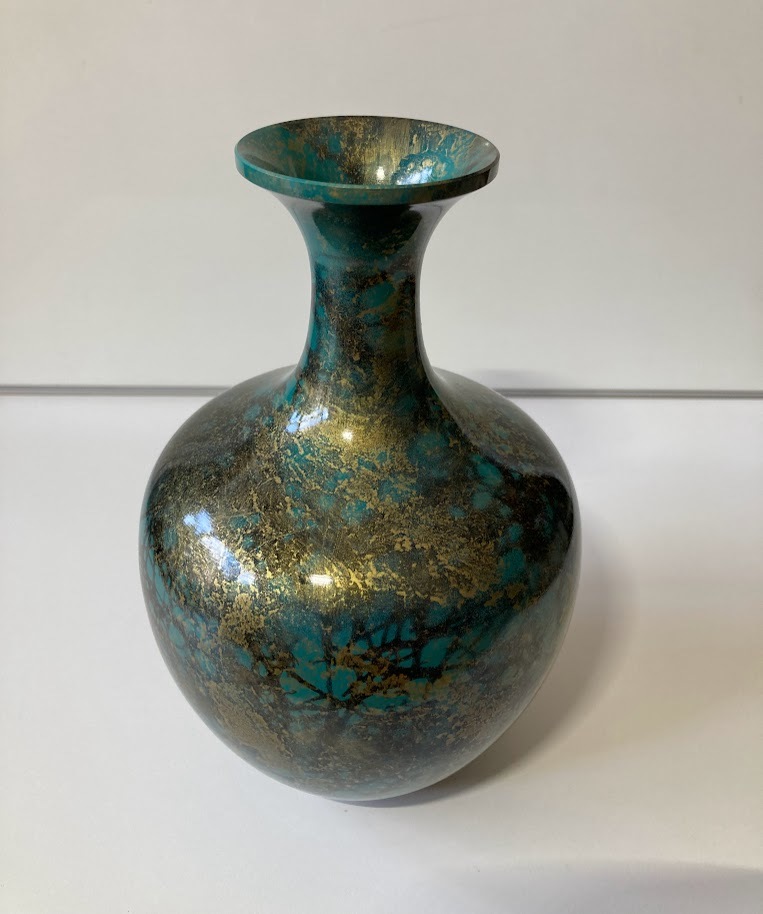 花瓶　芳幸造 美品 芳幸造 鋳銅花瓶 金青銅 共箱つき(花器)｜売買されたオークション