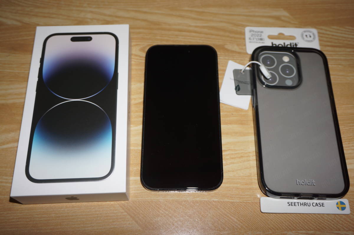 iPhone14 256GB 未使用 SIMフリー ケース付き