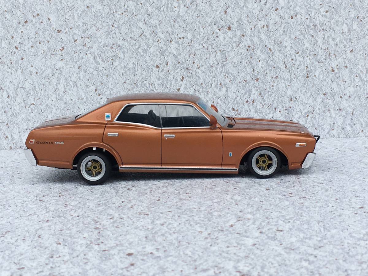 1⁄24 アオシマ 街道レーサー 330セドリック 完成品 アオシマ 1⁄24 ザ