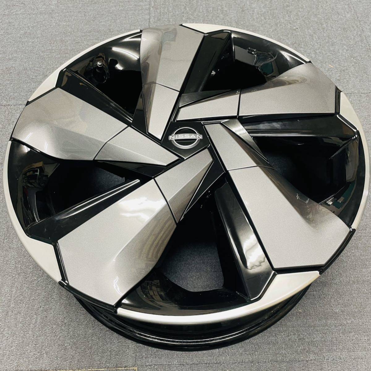 H27☆納車外し 日産ノート オーラ純正アルミホイール1本(1枚)☆NISSAN 