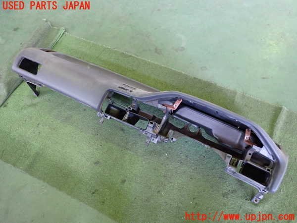 5UPJ-90407505]カローラ レビン(AE92)ダッシュボード 【ジャンク部品】 中古
