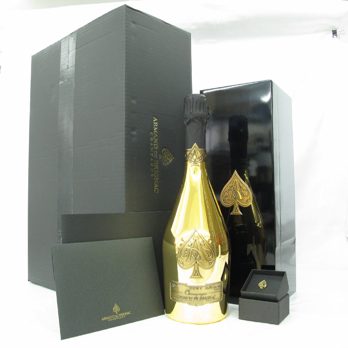 Armand de Brignac シャンパン入れ 未開栓】ARMAND DE BRIGNAC アルマンドブリニャック ブリュット