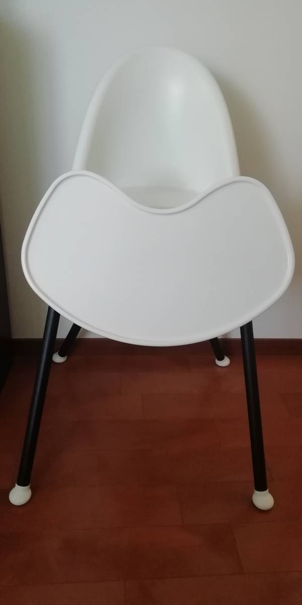 ベビージョルン　ハイチェア　ホワイト　離乳食　ベビー用品　イス　育児　出産準備