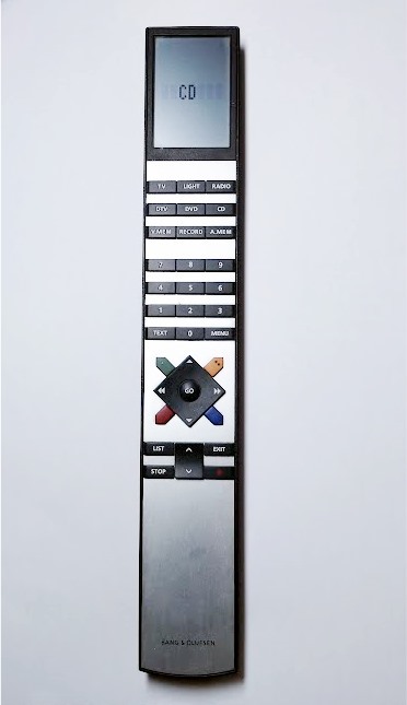 Beo4 Bang - 日本経済新聞 Beoworld 0 ☆Bang&Olufsen☆ 美しい