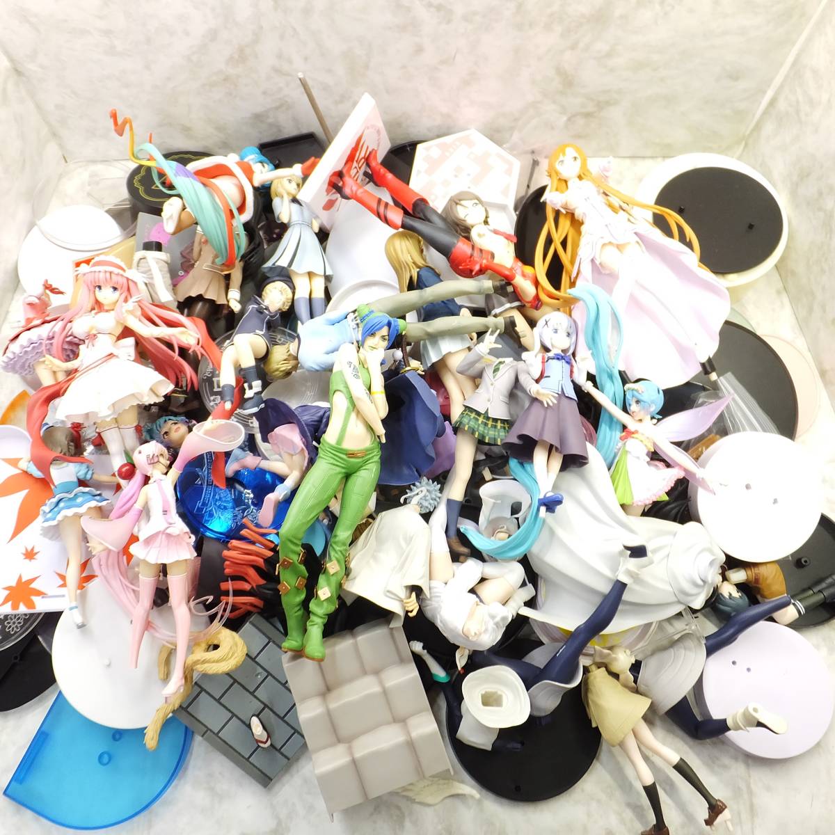 ジャンク 美少女フィギュア まとめ売り - リゼロ 五等分の花嫁 FGO 