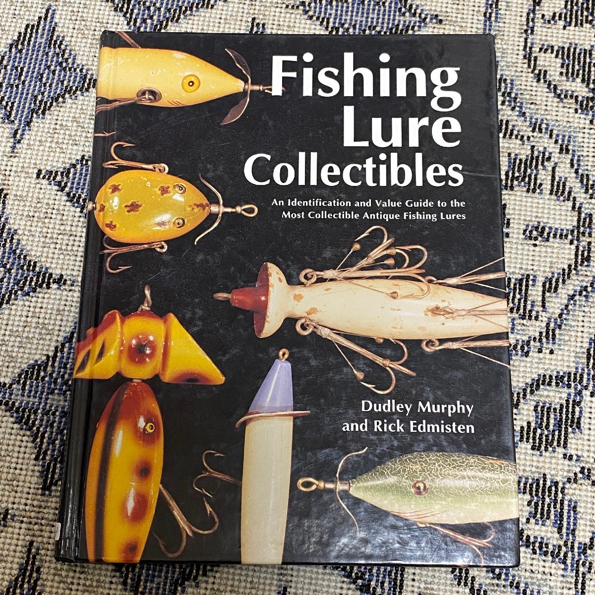 Fishing Lure Collectibles 洋書 ハードカバー 全332ページ 写真多数 / heddon pflueger shakespeare creek chub moonlight wilson donaly