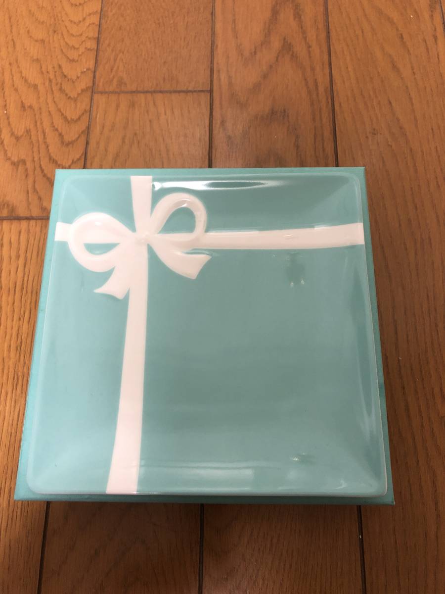 ティファニー ブルー ボウ デザート ブルーボウ & TIFFANY