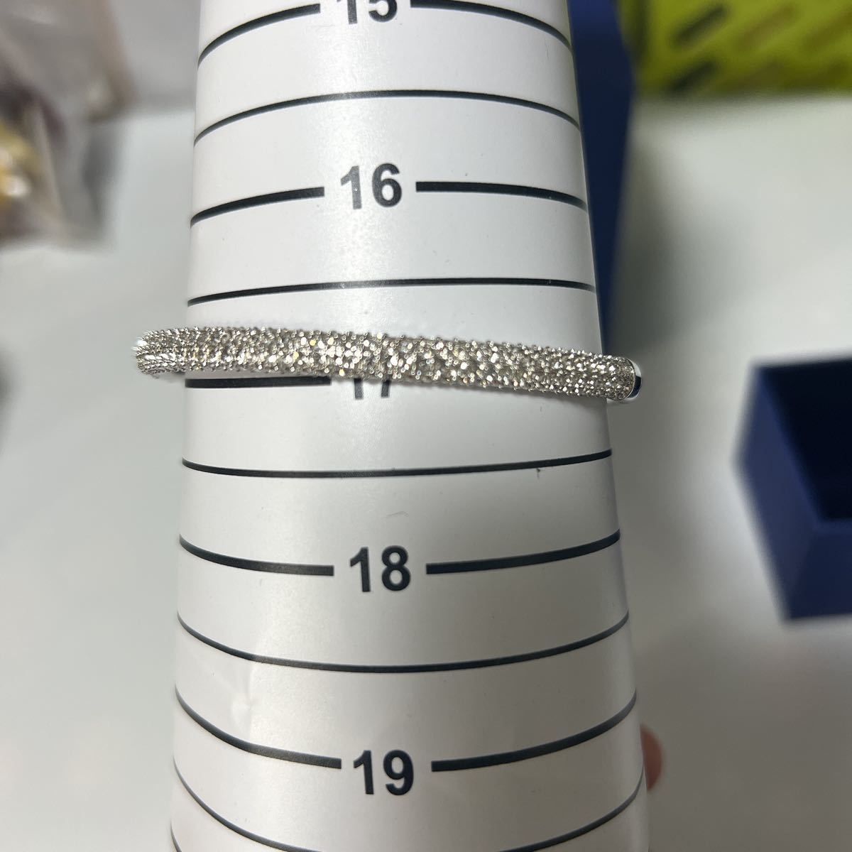 未使用SWAROVSKI スワロフスキー ブレス 【公式通販】
