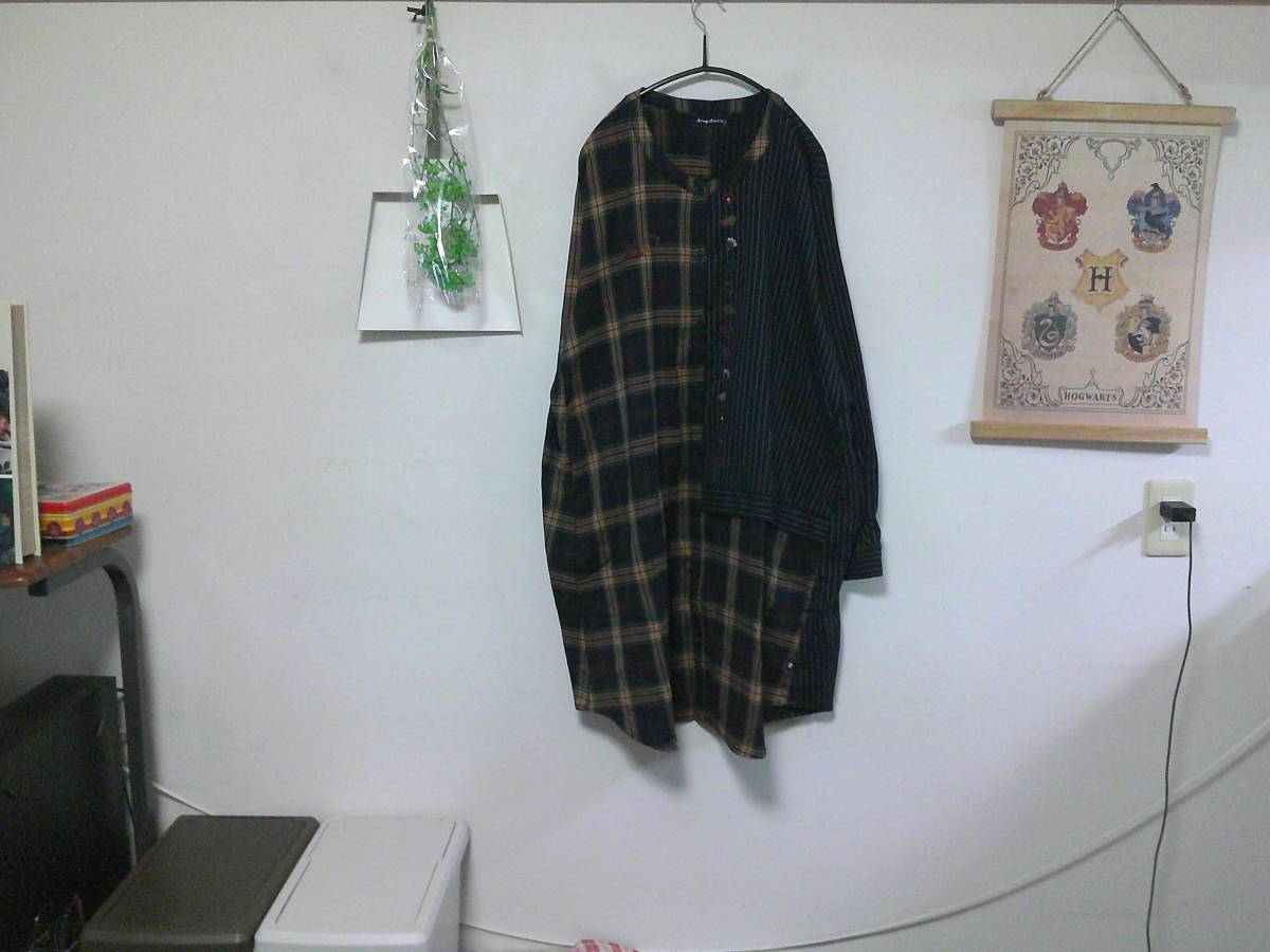 中古 状態良　秋に！ドラッグストアーズdrug stores大きいサイズ刺繍ワンピ　前ボタン