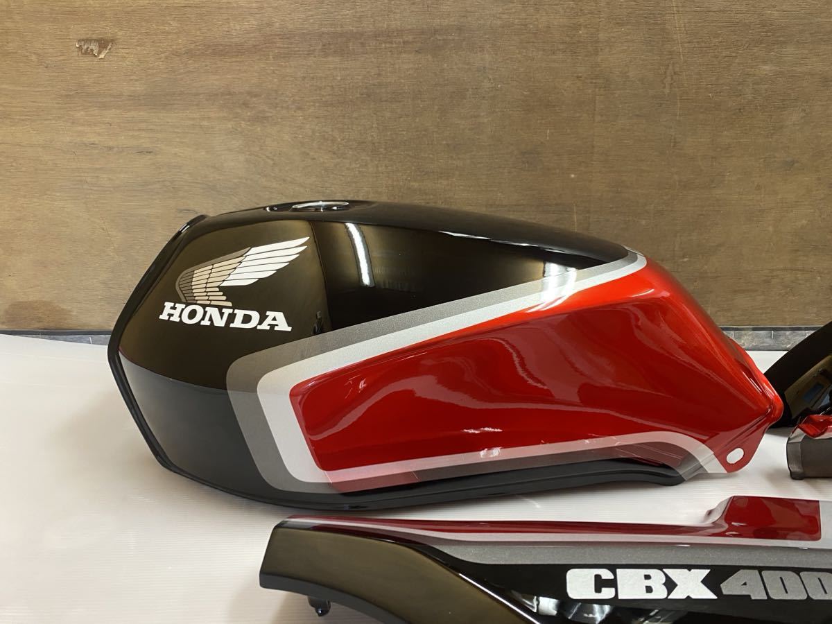 CBX400F 外装セットタンクBEET 1型純正カラー 青白当時物