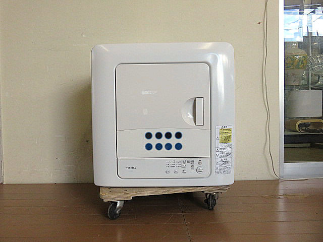 2022年製 東芝 TOSHIBA ED-608 衣類乾燥機 6㎏ ピュアホワイト 花粉 