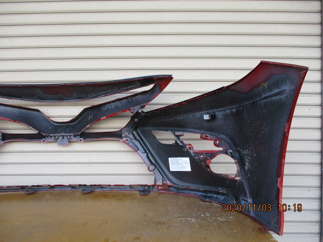 AXVH70 カムリWS フロントバンパー近郊の方及び引取可能な方