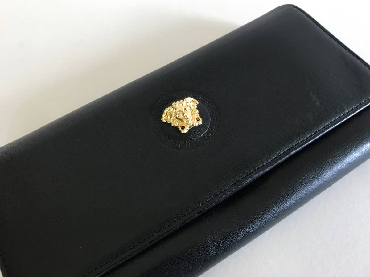 Gianni Versace ヴェルサーチ メデューサ 三つ折り財布 レザー