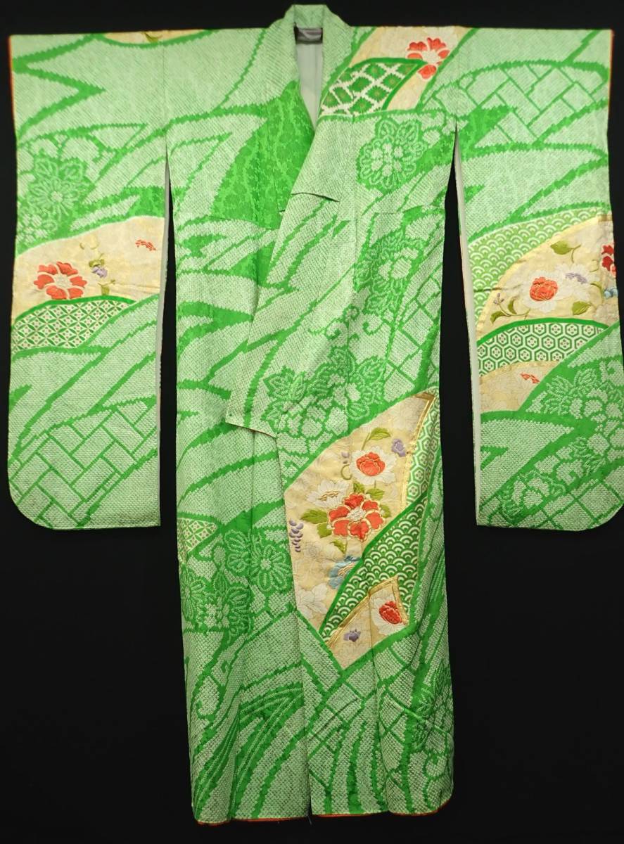 着物03 昭和レトロ 成人式 振袖 三越 日本刺繍 総絞り 金彩 金駒刺繍