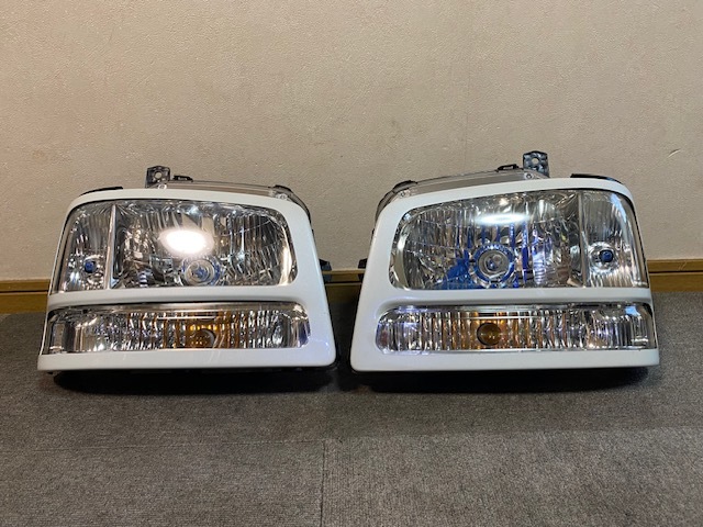 ヘッドライト 2個セット　エブリィda62w DA62W エブリイ 磨き済み 純正 ヘッドライト 左右セット KOITO100