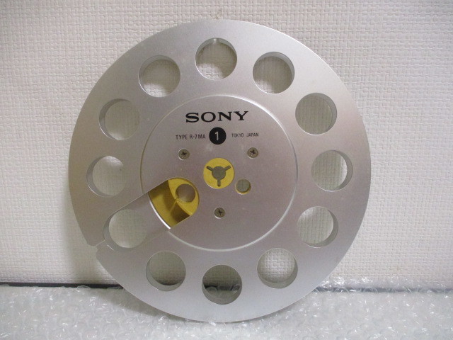 ⇔ 319　オープンリール　SONY ソニー R-7MA 7号 メタルリール 空リール 検：オーディオ機器 昭和レトロ 当時物