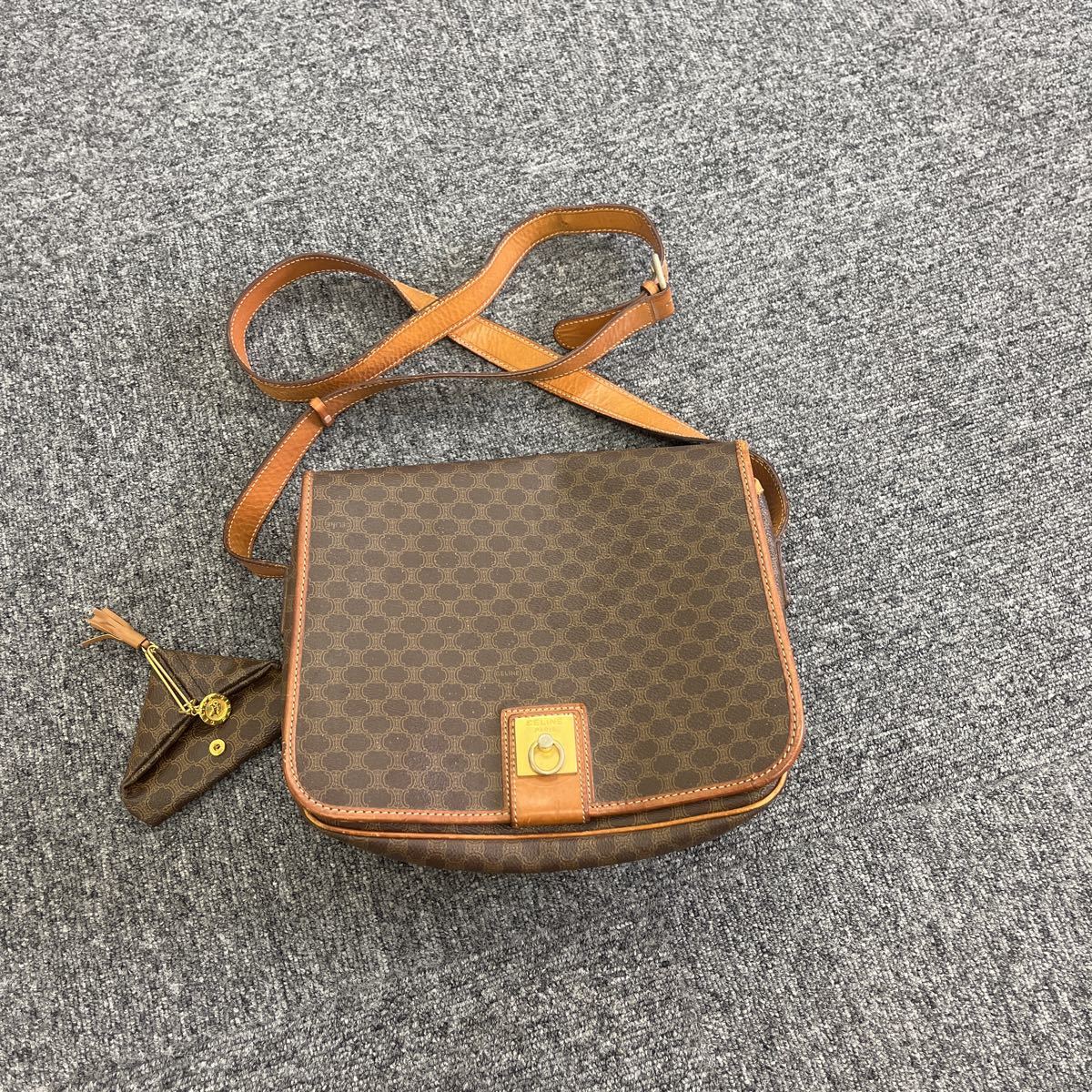CELINE マカダム柄 セリーヌ ショルダーバッグ トリオンフ 中古