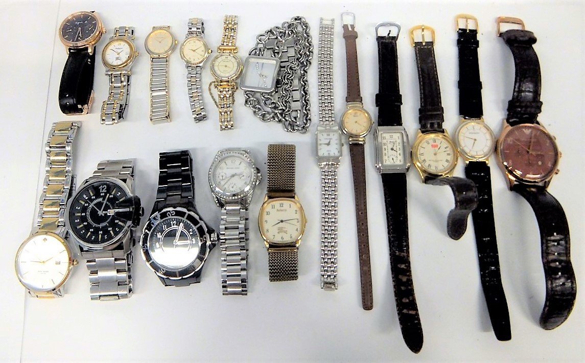 エービーアート a.b.art 時計 アナログ CASIO 目覚まし時計 時計 デジタル 時計 置き時計・掛け時計 両方 自動巻き機械式 アンティーク デジタル疲れ の救世主 アナログウォッチの新境地 10 CASIO カシオ チープカシオ レディース 付き