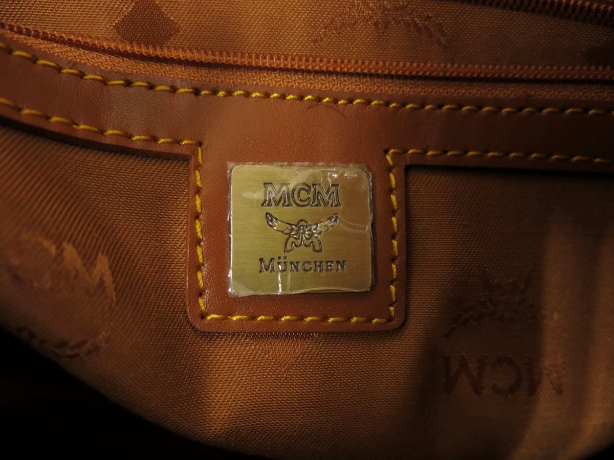エムシーエム MCM エムシーエム⁄MCM⁄ヴィセトス柄⁄ナイロン×レザー 