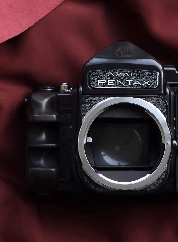 新品 PENTAX ペンタックス 67/6X7用ハンドグリップ 紫檀 新品 【公式通販】