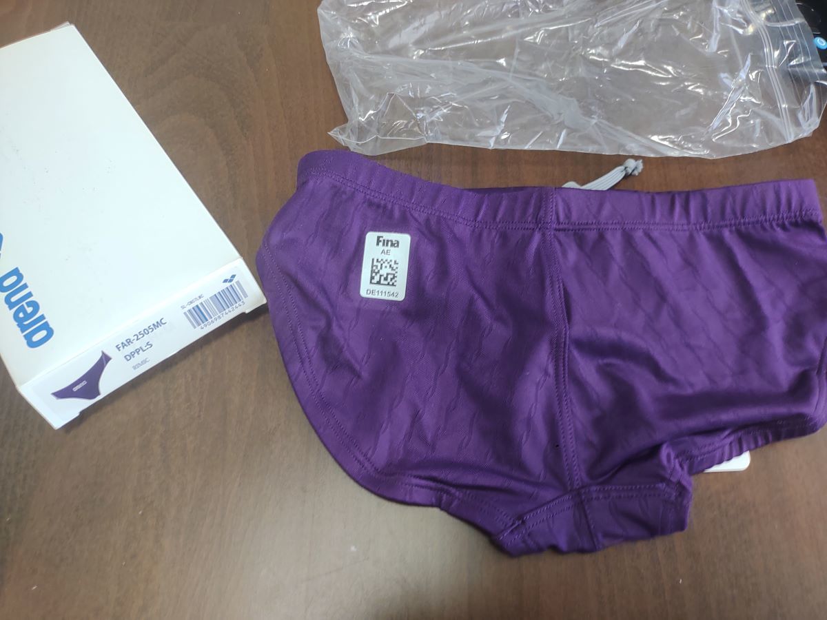 競パン Vパン arena PYTHON 黒/青 М 競パン Vパン arena PYTHON 黒/青 М