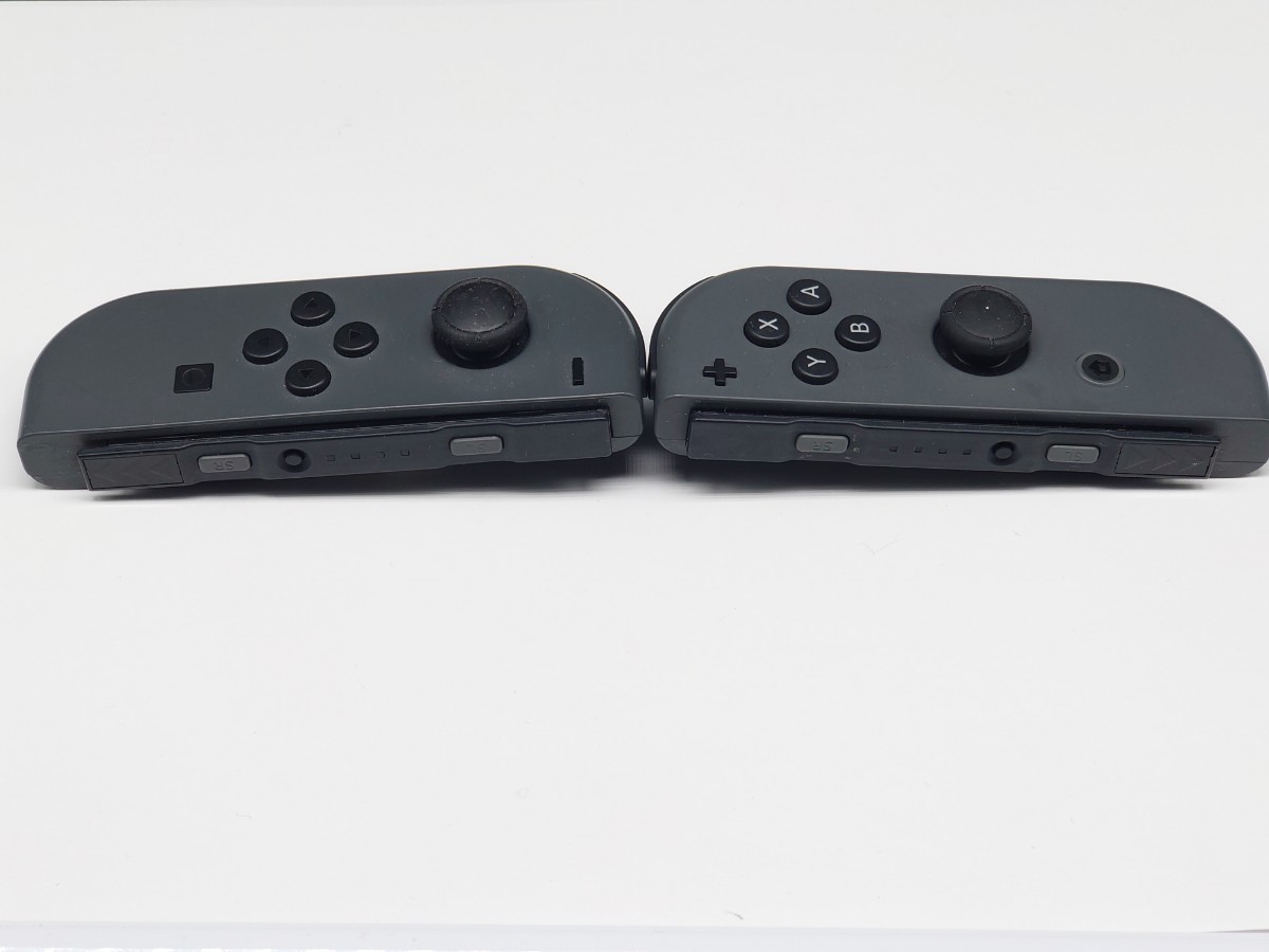 美品【動作確認済み】ストラップ付き Nintendo Switch ジョイコン