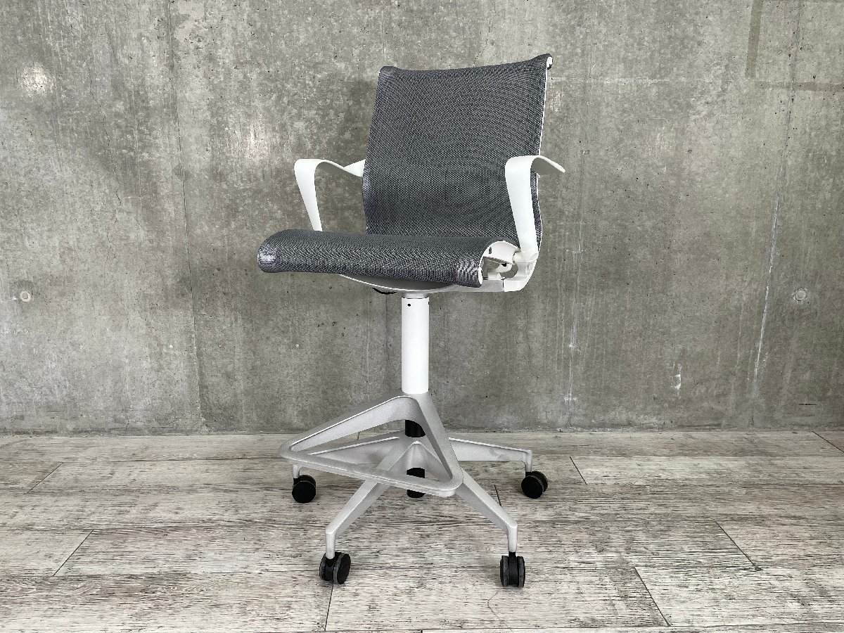 【1円開始】【未使用品】HermanMiller / ハーマンミラー■Setu Stool / セトゥ スツール/グラフティングチェア■ハイチェア☆