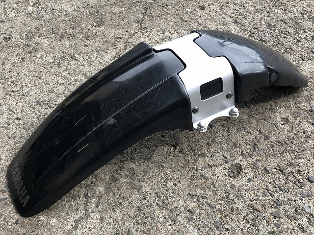 ヤマハ TW200 純正テールランプ リヤフェンダー 新車外し 【公式通販】