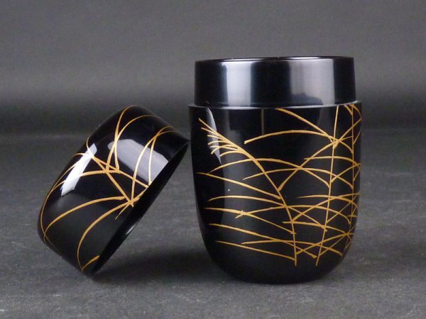 豆大福】78 新谷清(漆峯)作「月にすすき蒔絵 長棗」共箱 高さ 約8cm 幅