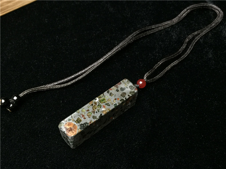 パラサイト隕石 セリコ隕石 石鉄隕石 高品質 ペンダント・高 高品質
