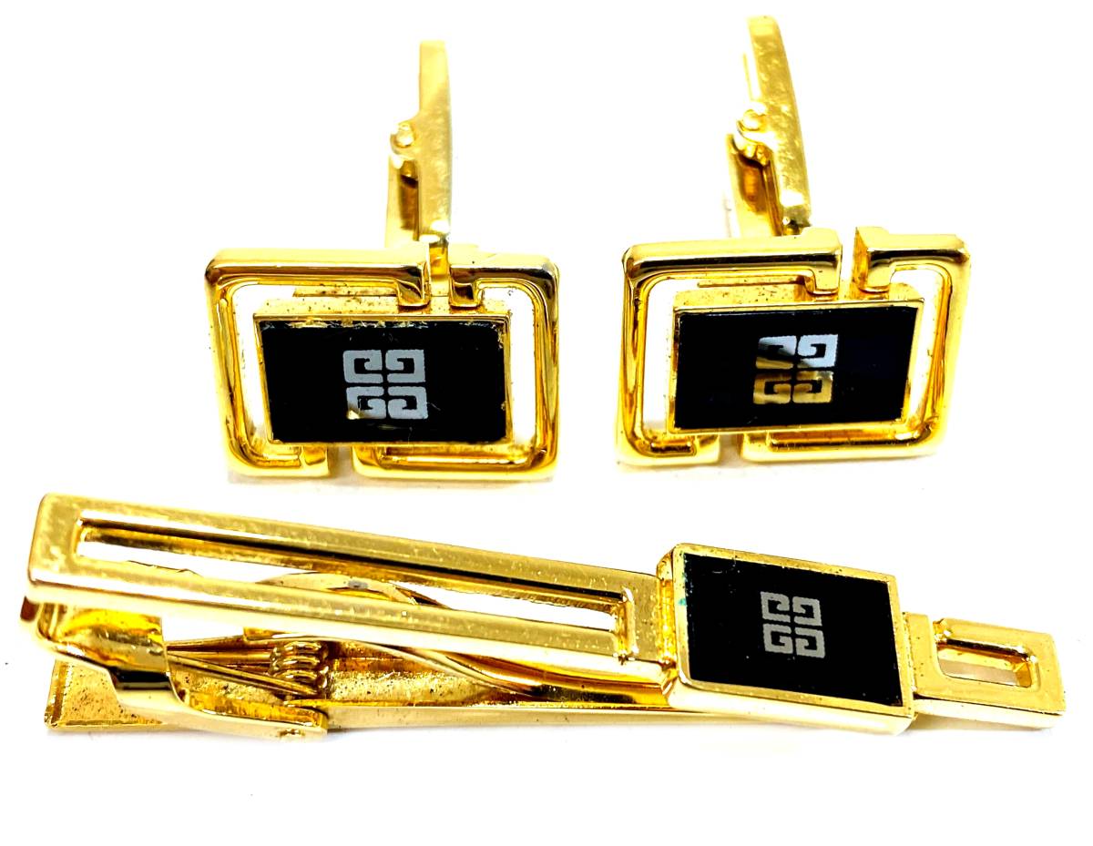 即決/セット/美品】☆GIVENCHY ジバンシー ロゴ入り ネクタイピン 