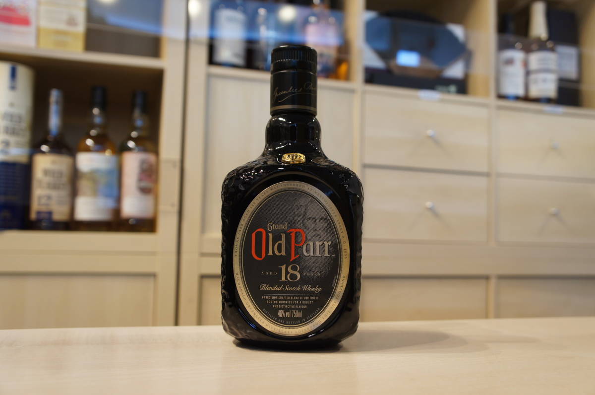 82939 グランドオールドパー 18年 750ml 40％ スコッチ | CATEQUESE